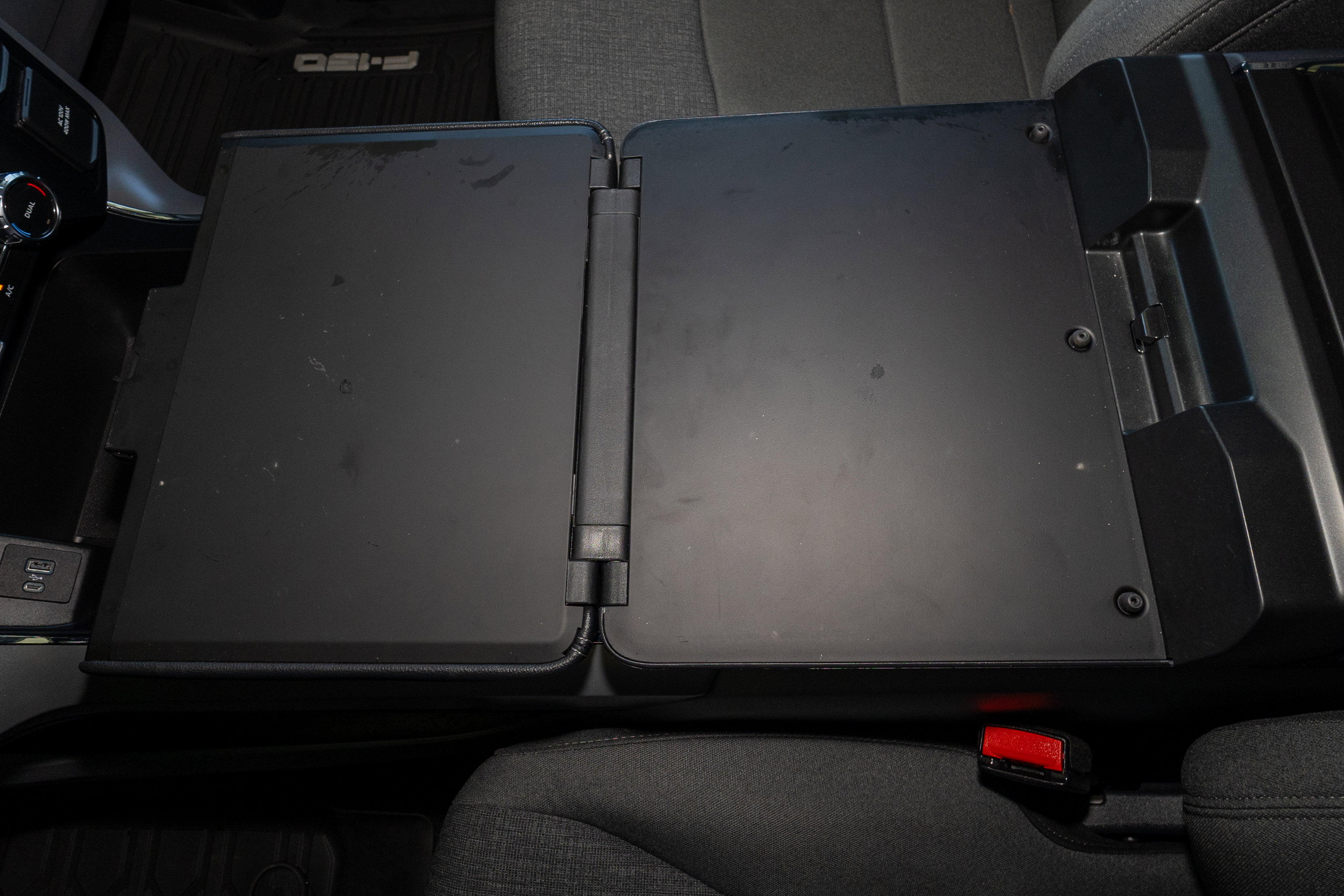 Used 2024 Ford F150 XLT w/ FX4 Off-Road Package image 15