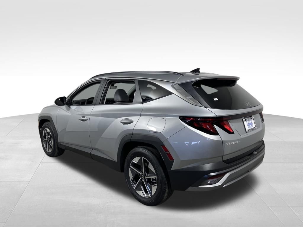 New 2026 Hyundai Tucson SEL FWD image 3