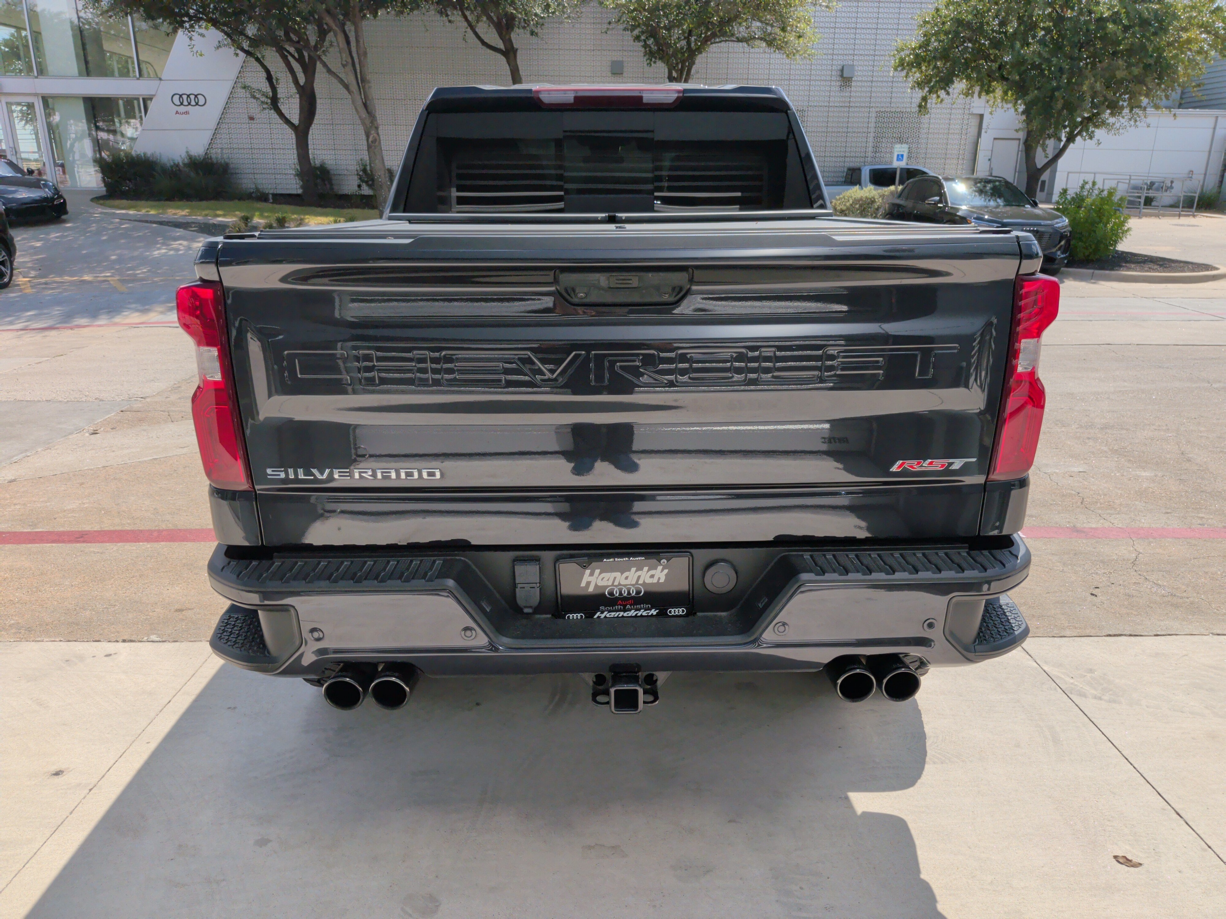 Used 2024 Chevrolet Silverado 1500 RST AWD/4WD image 9