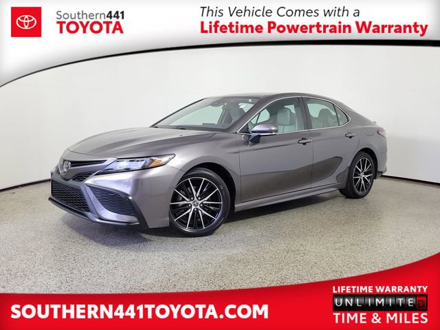 Used 2024 Toyota Camry SE