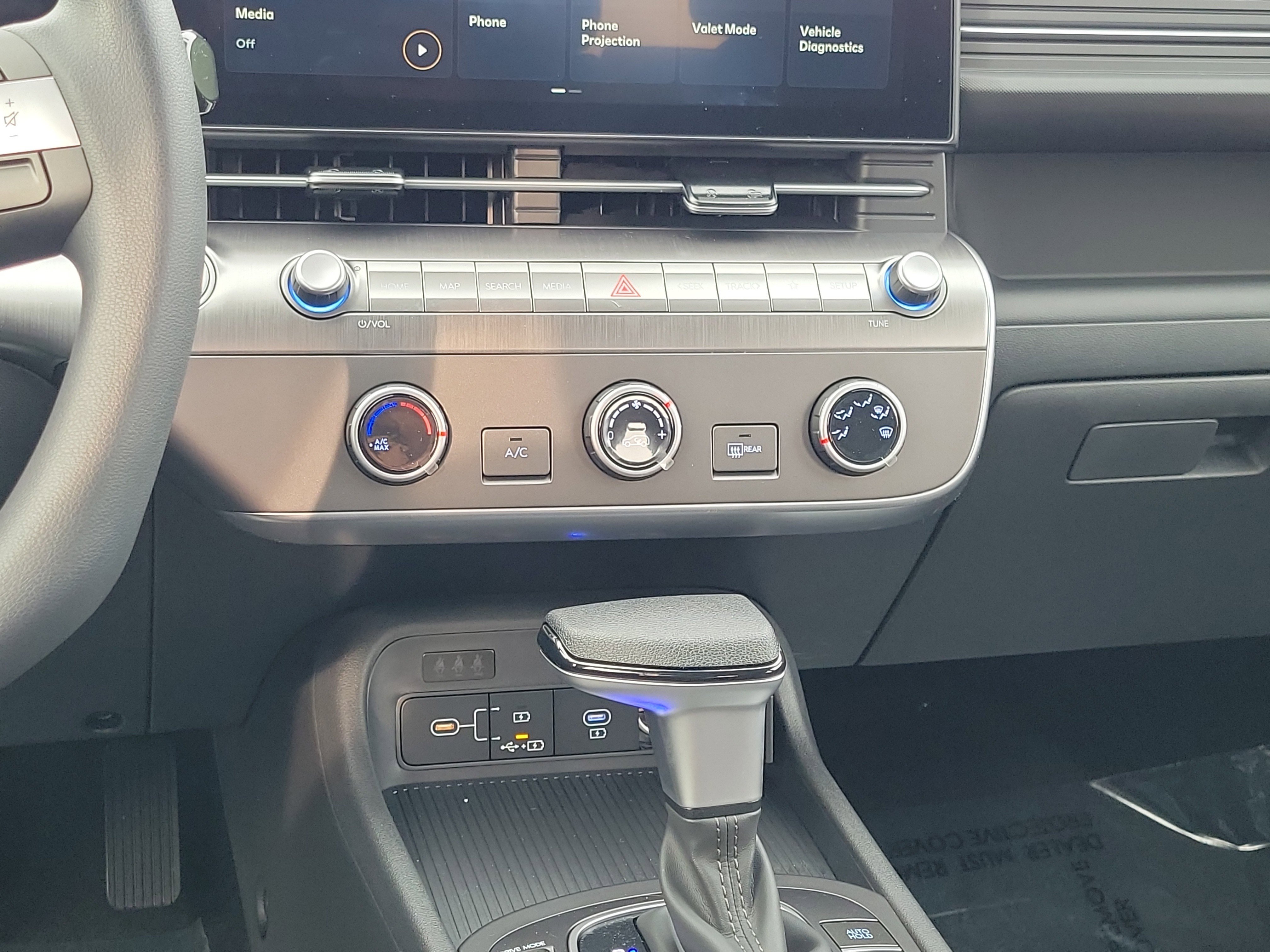 New 2026 Hyundai Kona SE image 11