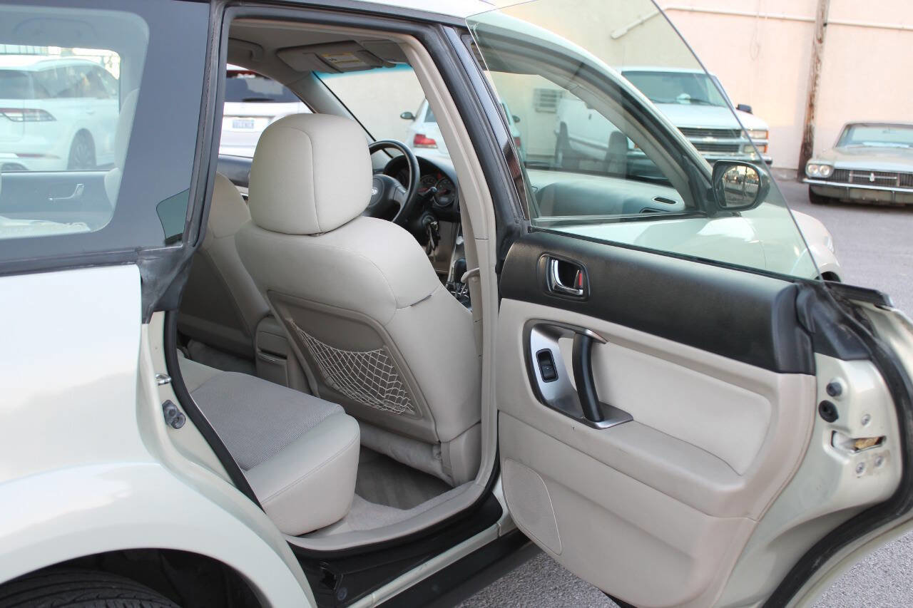 Used 2007 Subaru Outback 2.5i L.L. Bean image 28