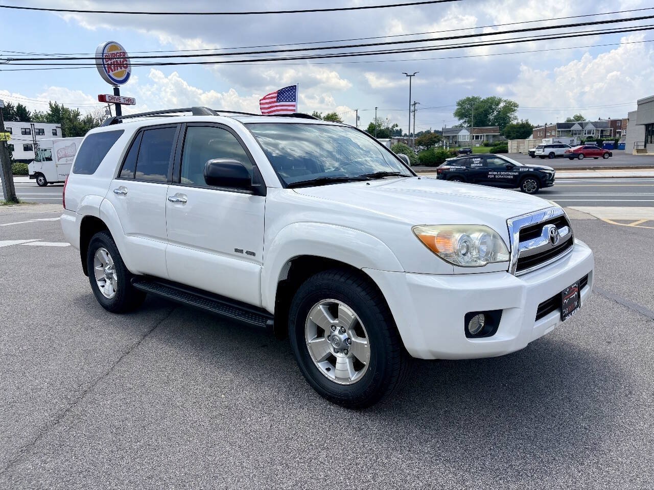 Used 2007 Toyota 4Runner SR5 AWD/4WD image 8