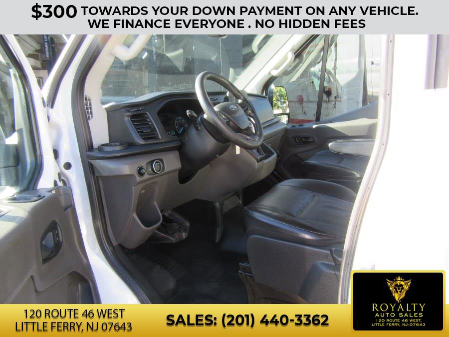Used 2020 Ford Transit 250 Medium Roof w/ Load Area Protection Package image 38