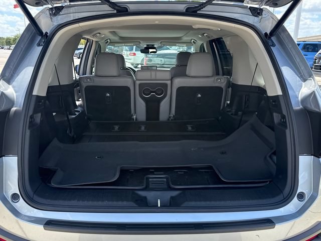Used 2025 Honda Pilot Touring image 32