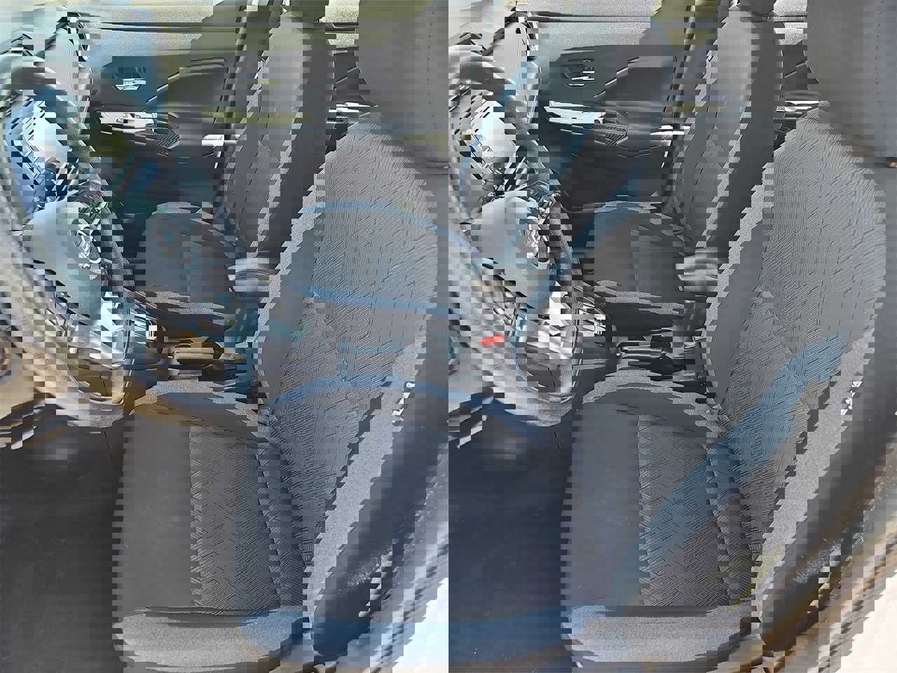 Certified 2023 Nissan Versa SV w/ Electronics Package image 14