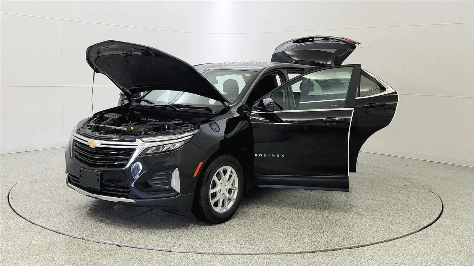 Used 2023 Chevrolet Equinox LT FWD image 11