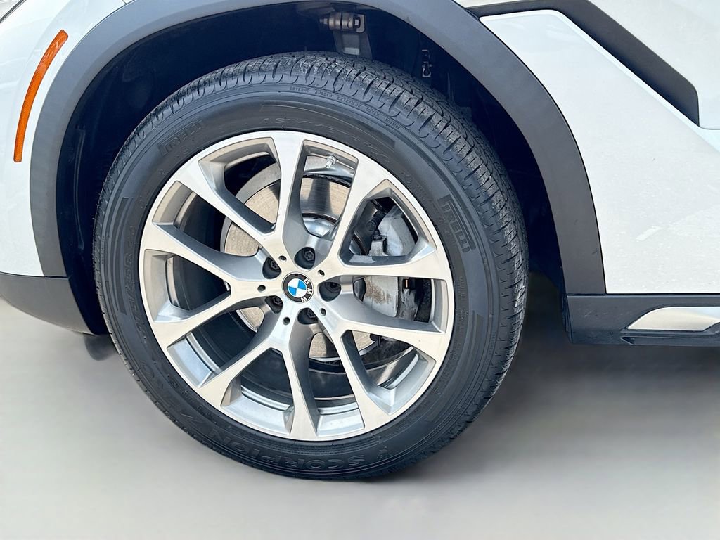 Used 2021 BMW X6 sDrive40i w/ Premium Package image 43