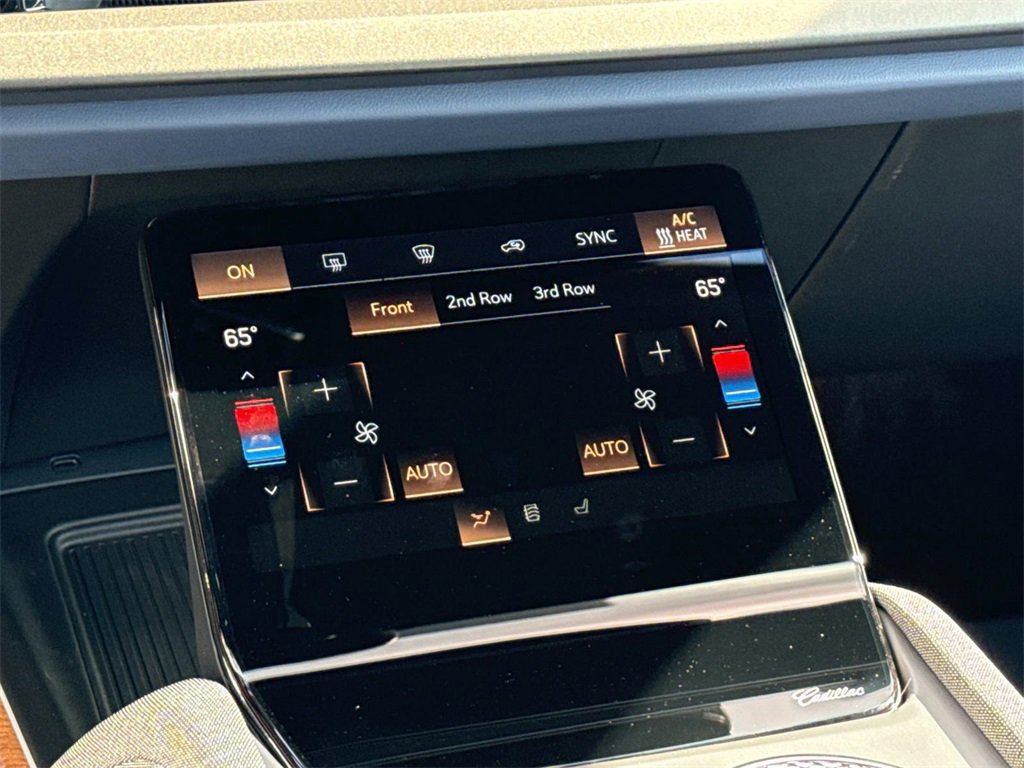 New 2026 Cadillac Vistiq Premium Luxury image 13