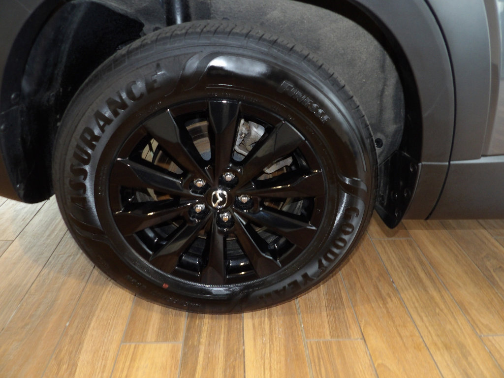 Certified 2025 MAZDA CX-50 AWD 2.5 S w/ Premium Package image 5