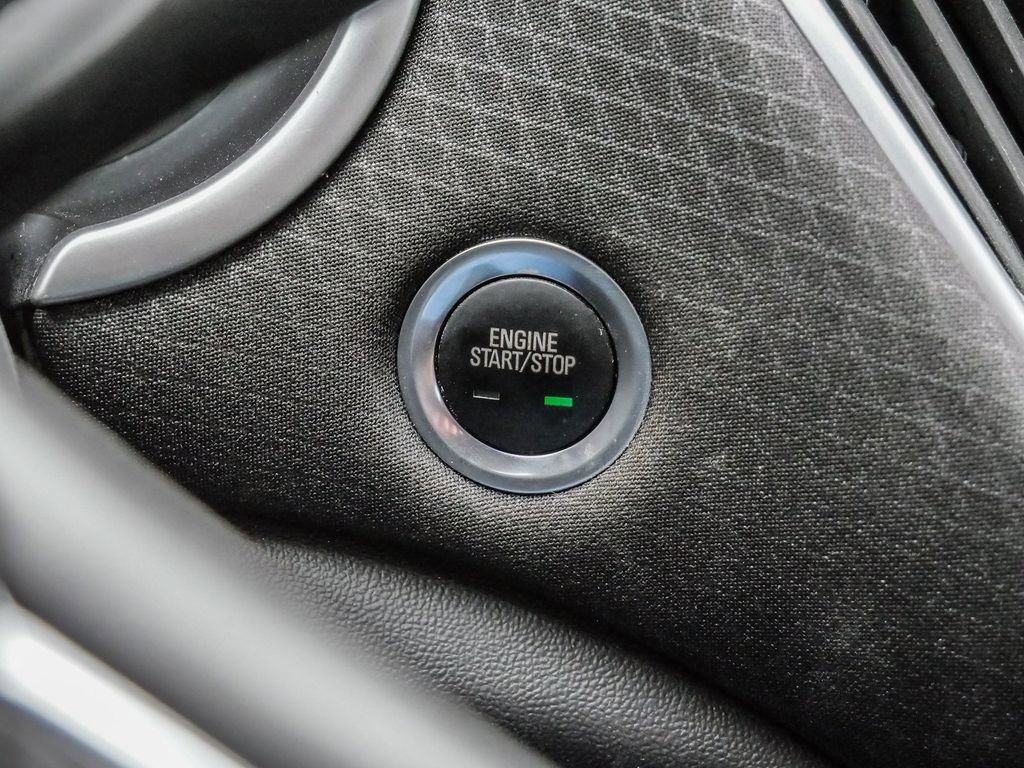 Used 2024 Chevrolet Malibu LT image 29