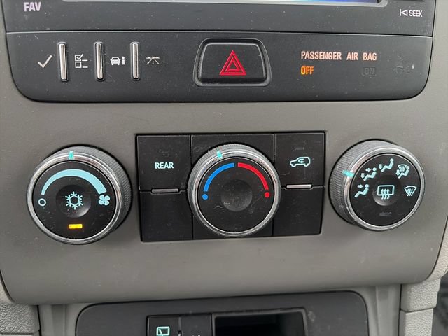 Used 2014 Chevrolet Traverse LS FWD image 19