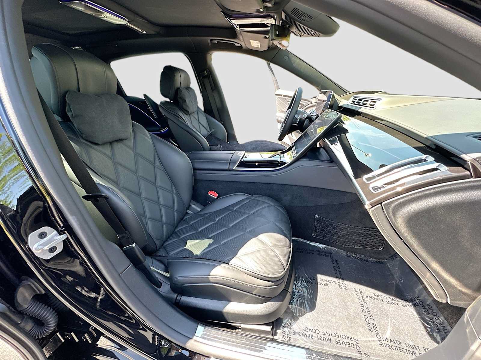 Used 2024 Mercedes-Benz Maybach S 580 4MATIC image 31