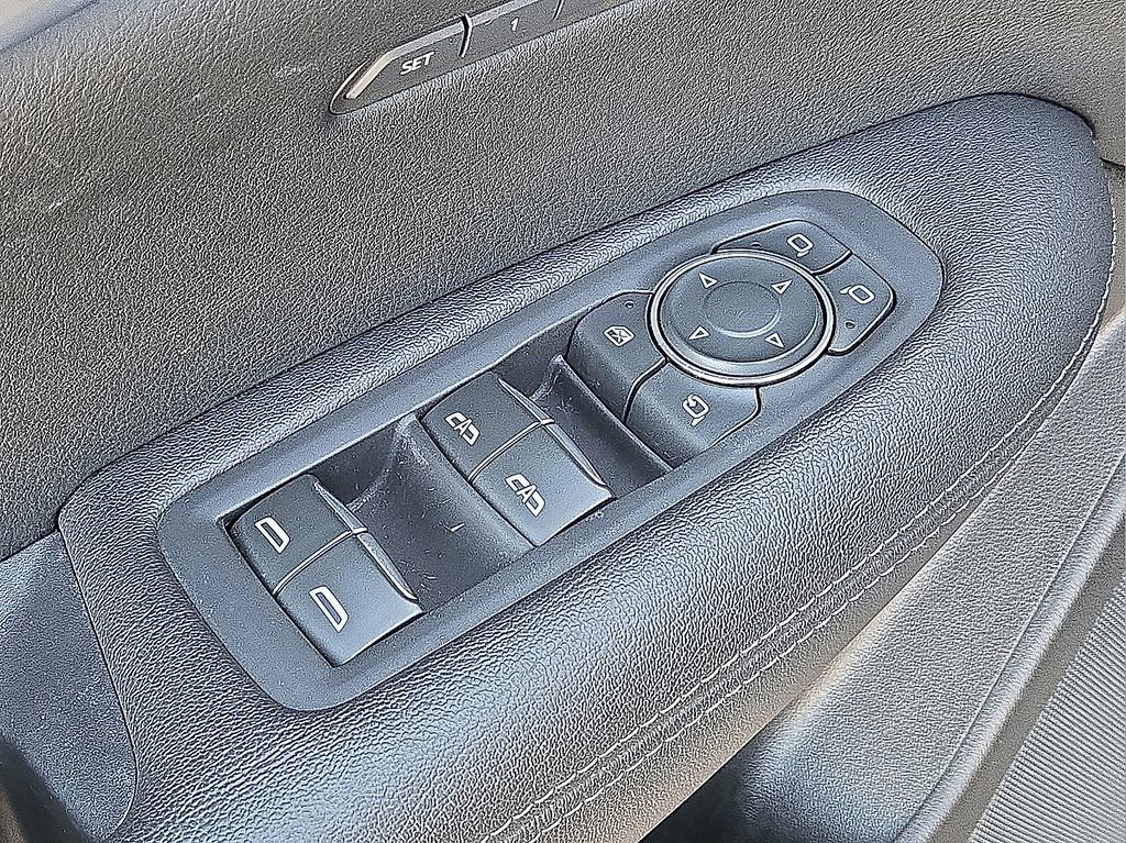 Used 2024 Cadillac XT5 Premium Luxury image 24