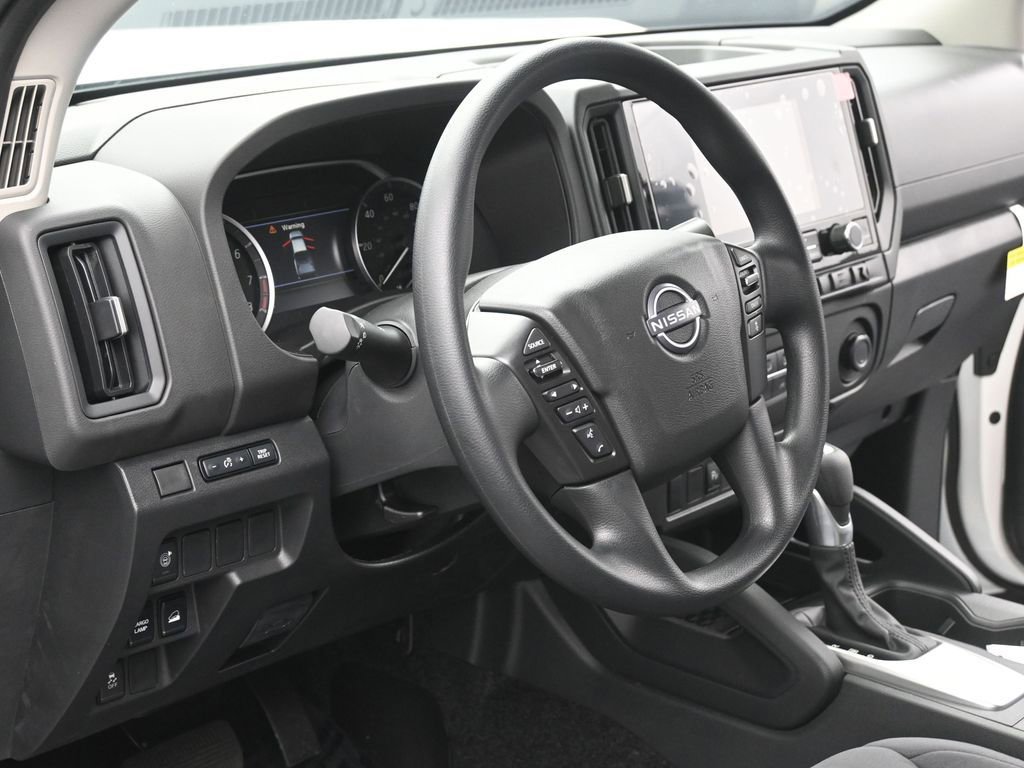 New 2026 Nissan Frontier S image 7