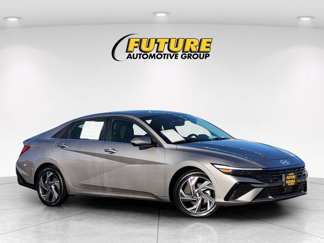 Used 2025 Hyundai Elantra SEL