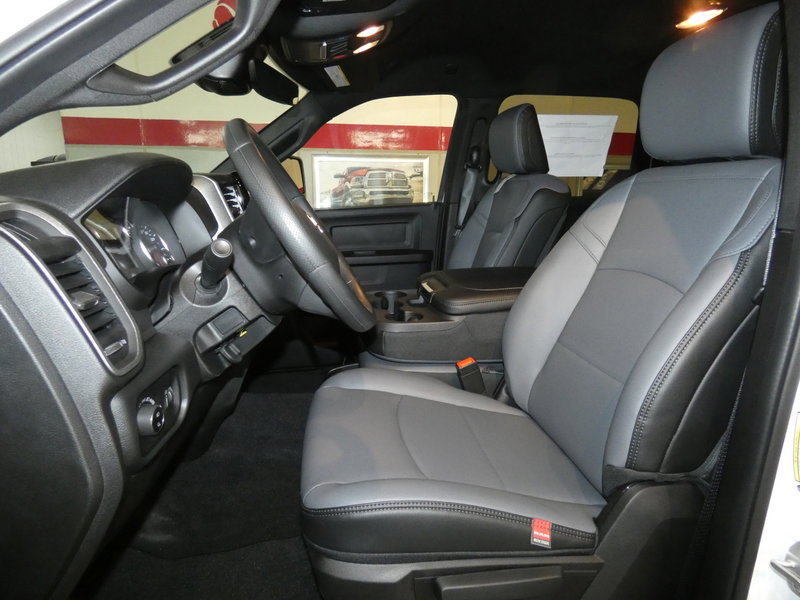 New 2026 RAM 3500 Tradesman image 10