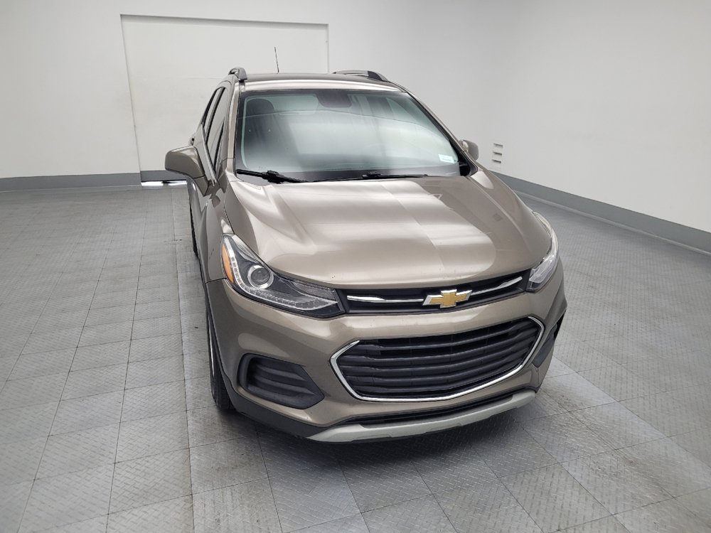 Used 2020 Chevrolet Trax LT FWD image 14