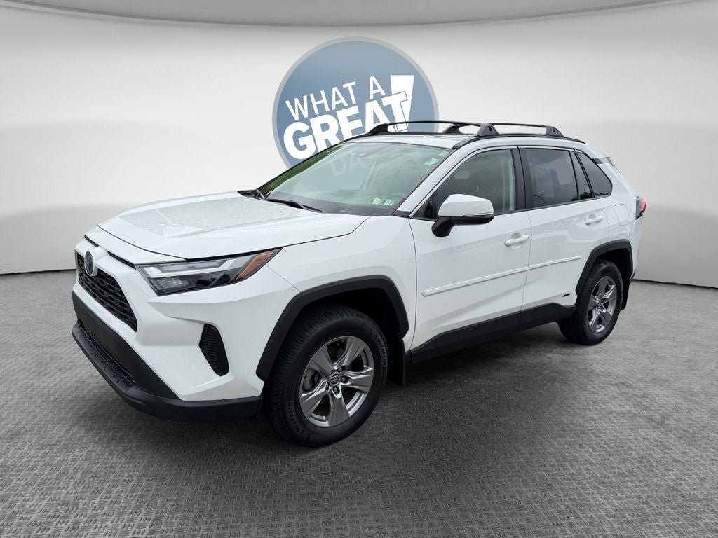 Used 2022 Toyota RAV4 XLE w/ Convenience Package AWD/4WD image 8