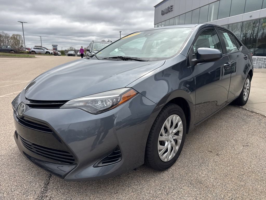 Used 2017 Toyota Corolla LE w/ Carpet Mat Package (TMS) image 5