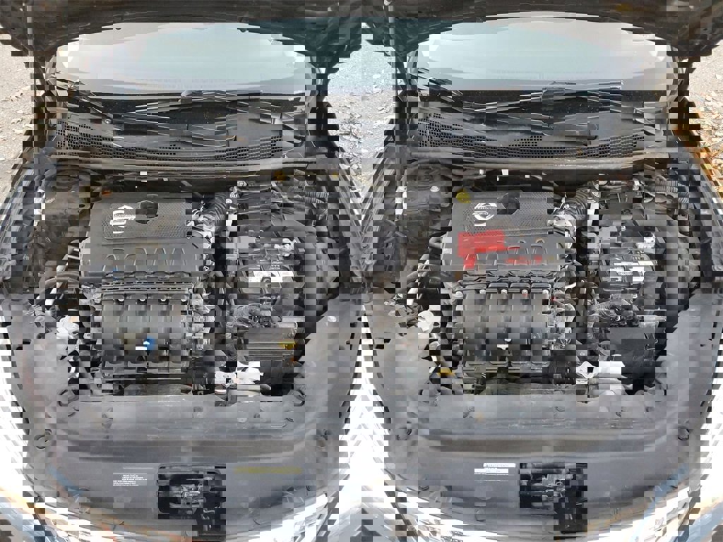 Used 2015 Nissan Sentra S image 26