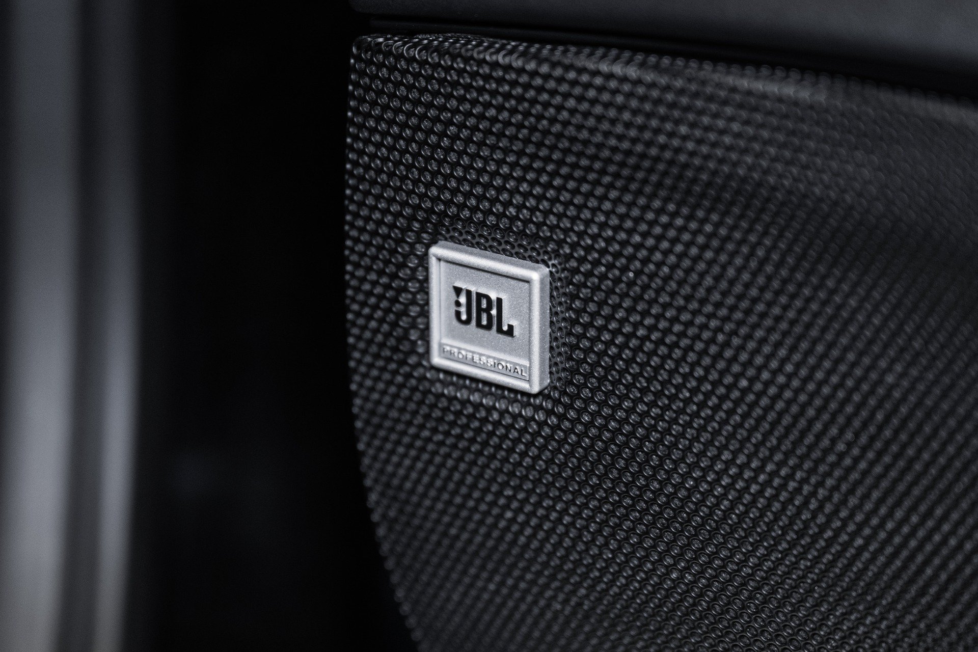 Used 2023 Ferrari F8 Tributo RWD image 50