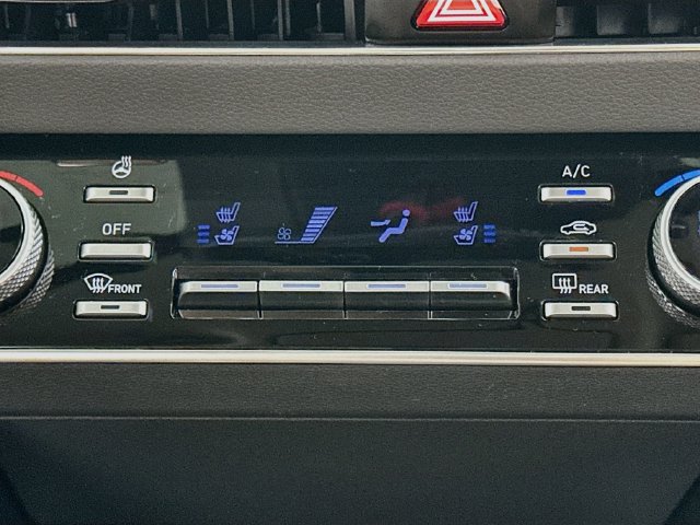 Used 2023 Hyundai Sonata Limited FWD image 19