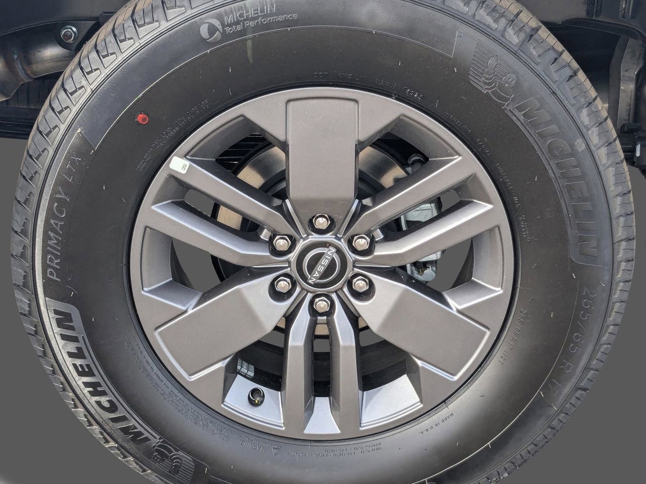 New 2026 Nissan Frontier SV w/ Tow Package AWD/4WD image 9