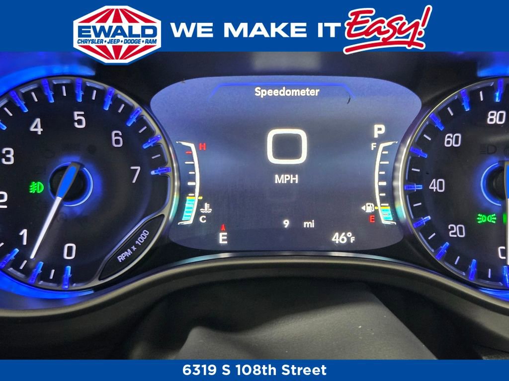 New 2026 Chrysler Pacifica Select image 25