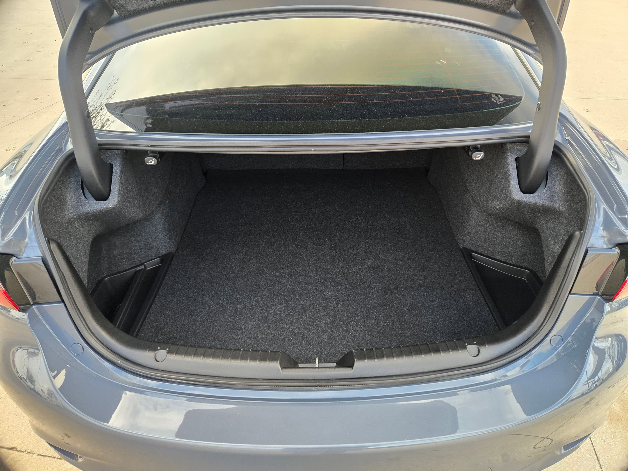 Used 2021 MAZDA MAZDA6 Carbon Edition image 27