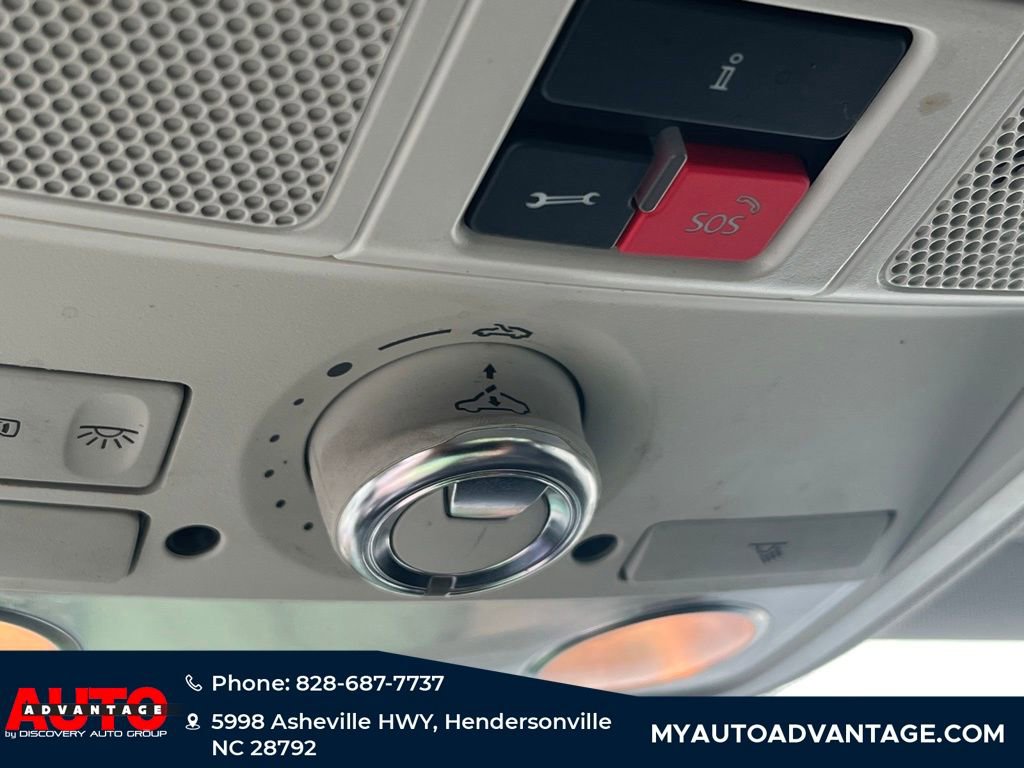 Used 2017 Volkswagen Jetta SEL image 24