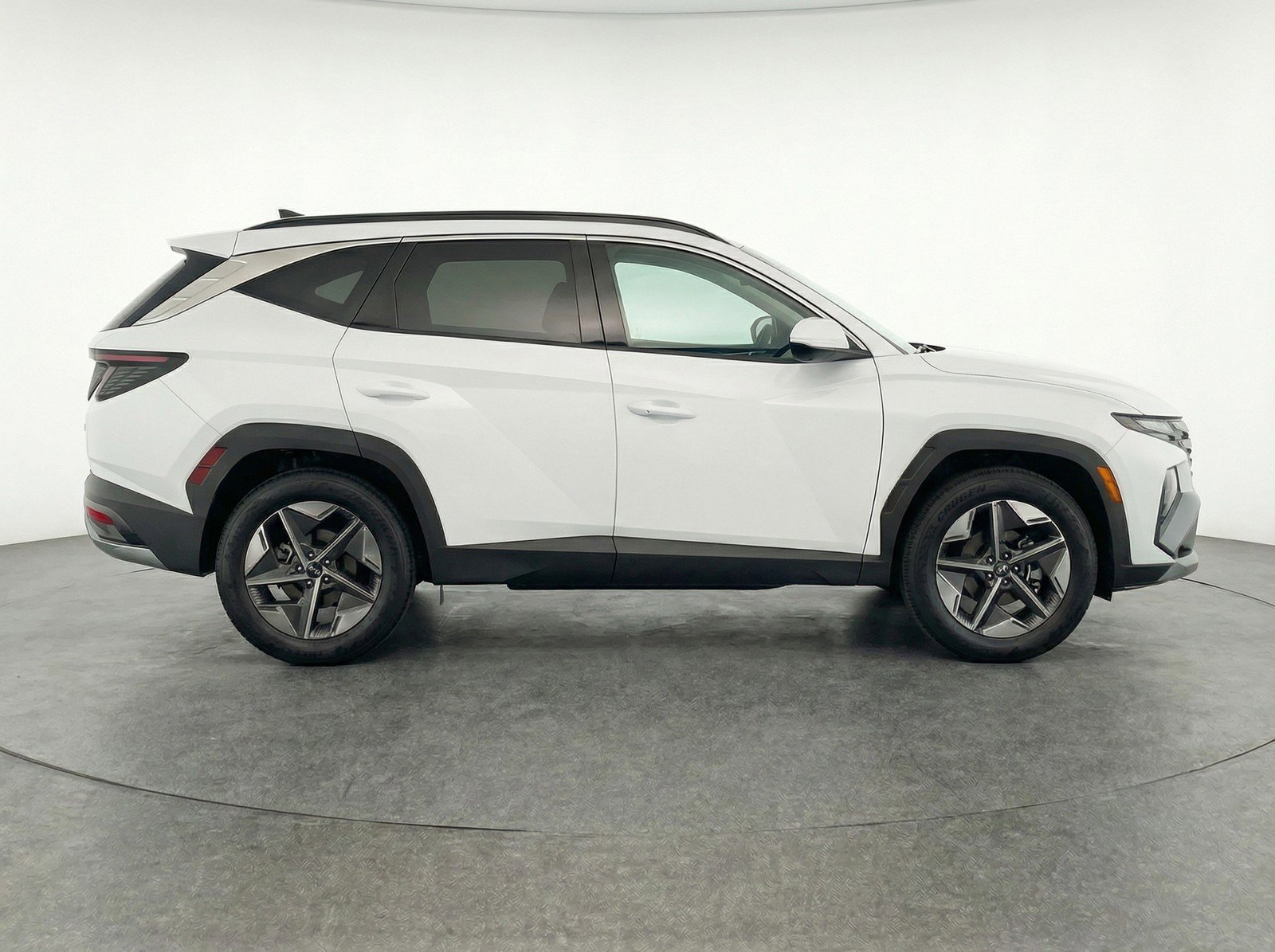 Used 2025 Hyundai Tucson SEL image 11