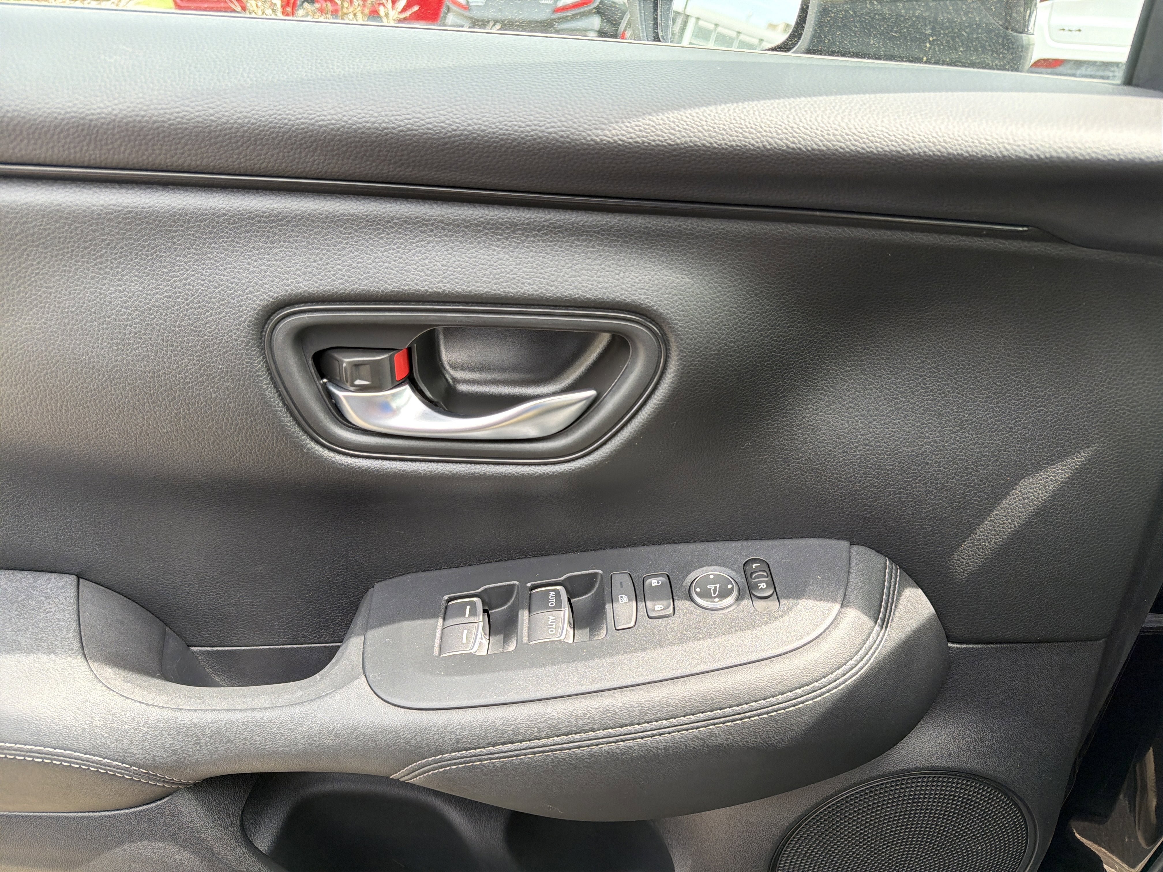 Used 2023 Honda HR-V EX-L image 20
