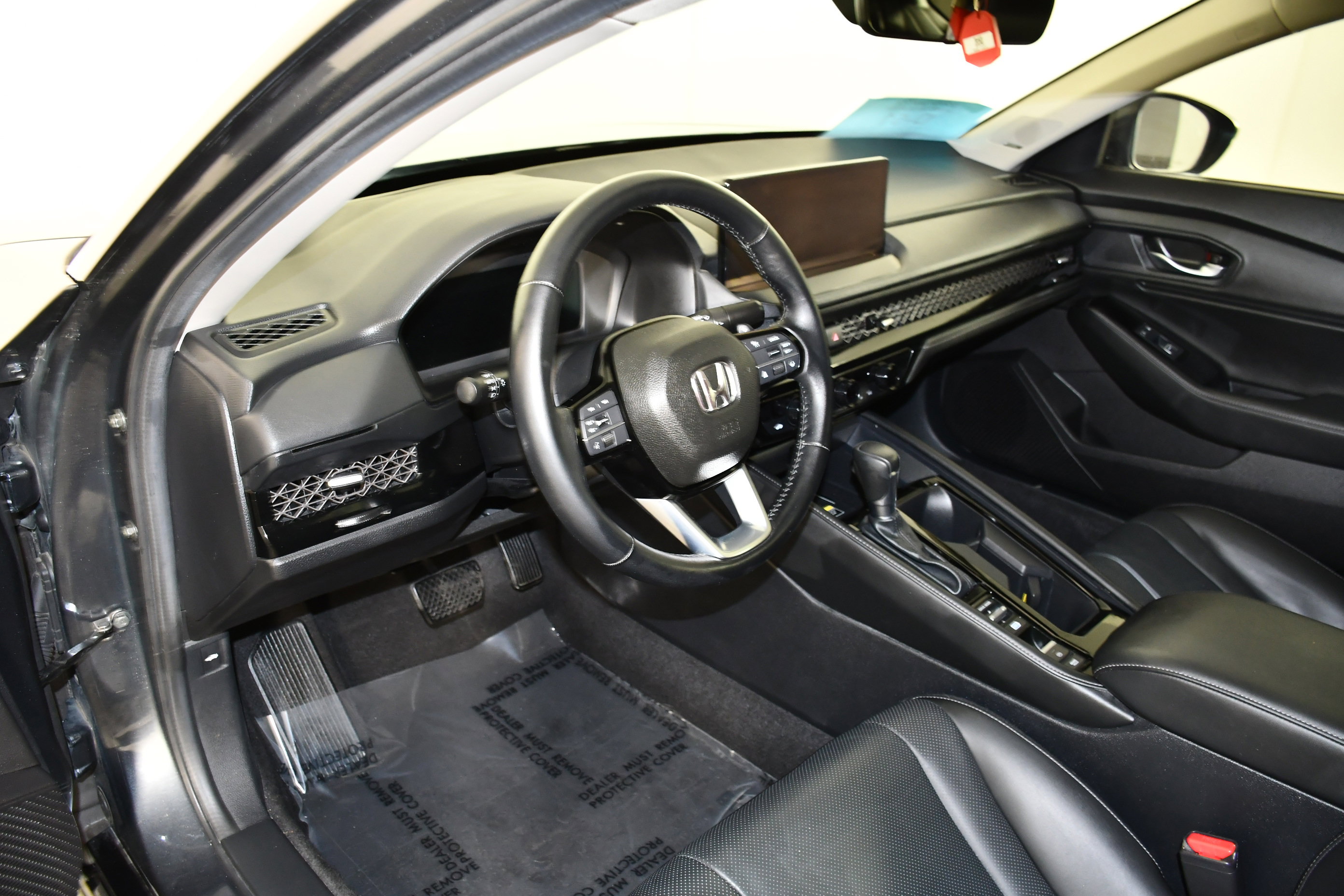 Certified 2024 Honda Accord Touring image 37