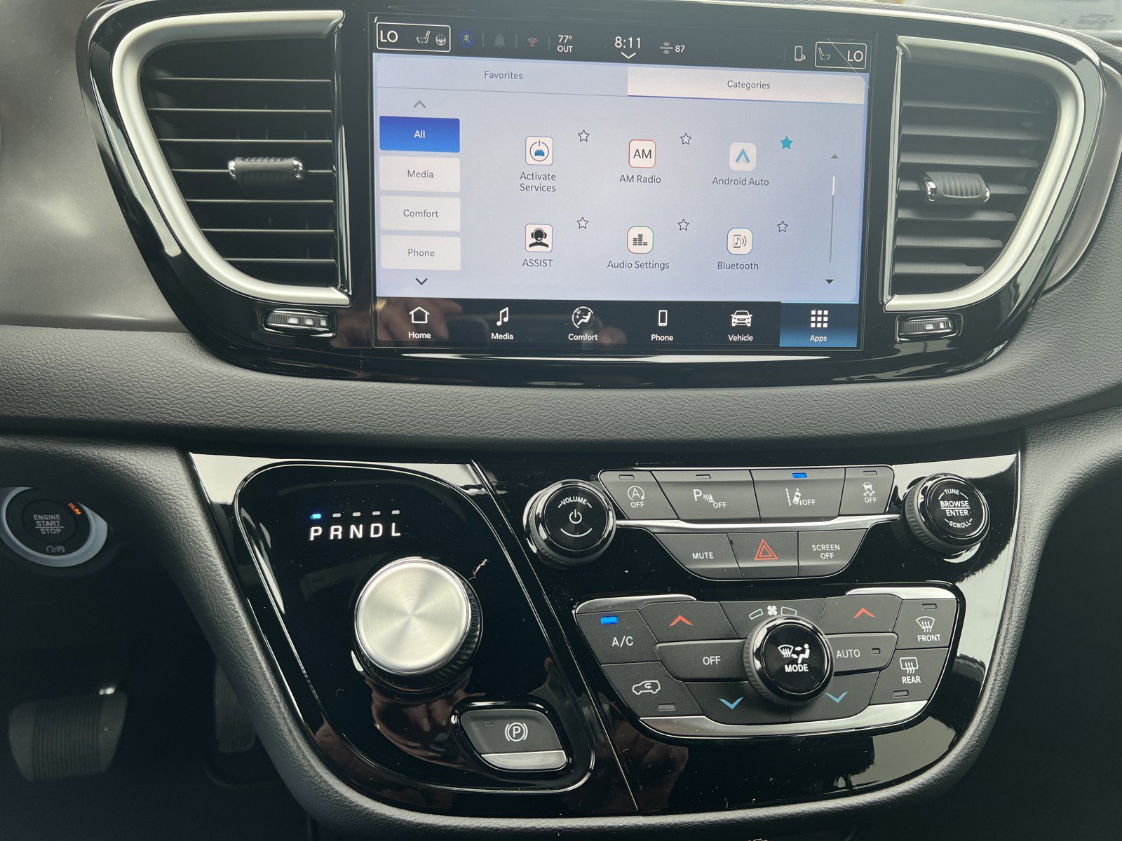 New 2026 Chrysler Voyager LX image 19