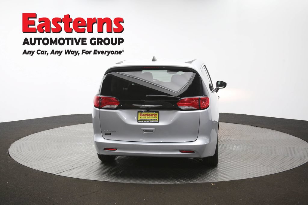 Used 2023 Chrysler Voyager LX FWD image 38