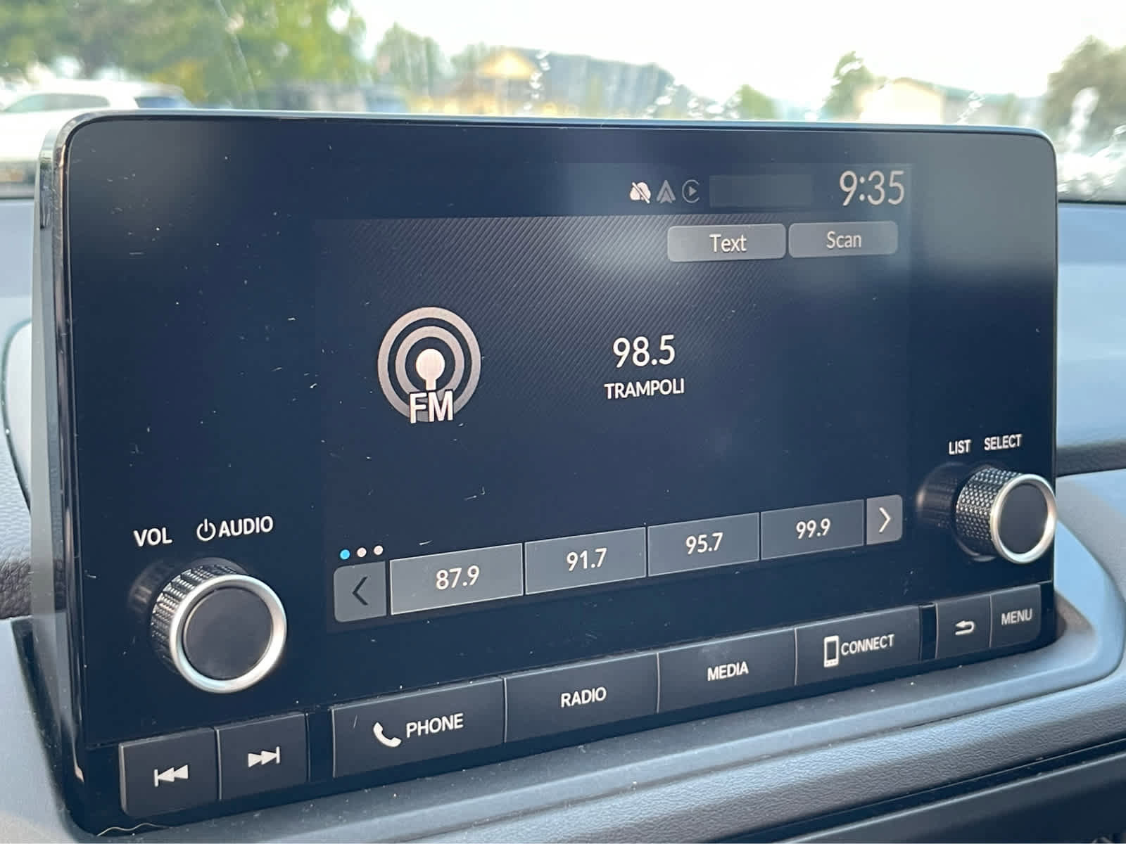 Used 2023 Honda Accord EX image 13