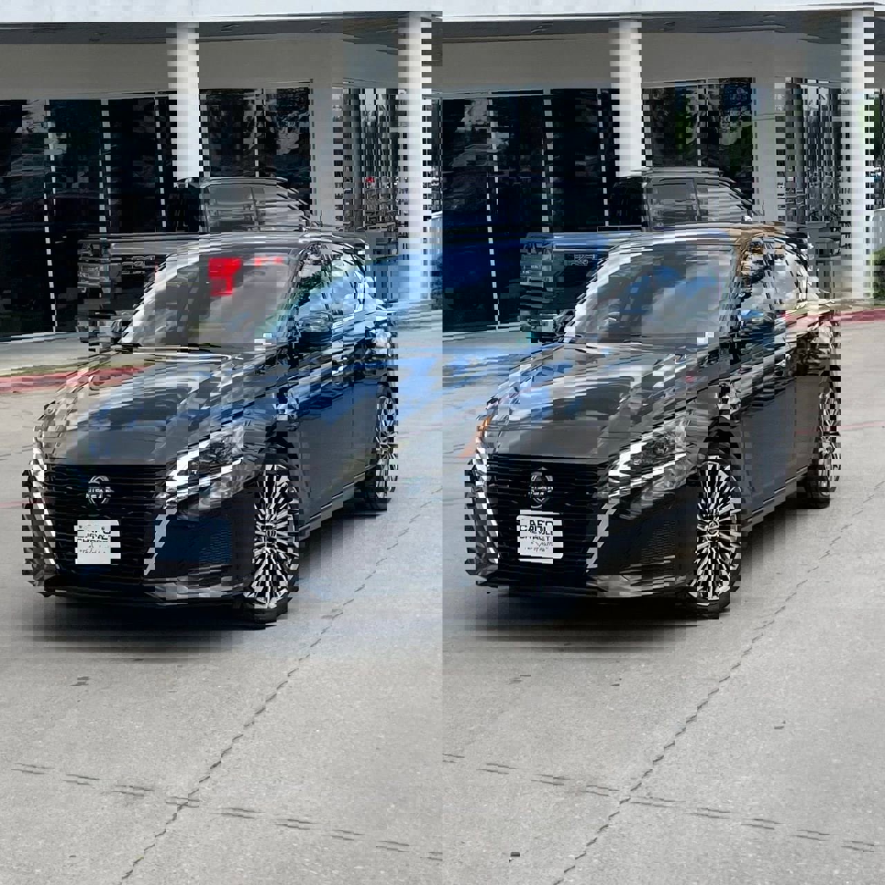 Used 2023 Nissan Altima 2.5 SL image 10