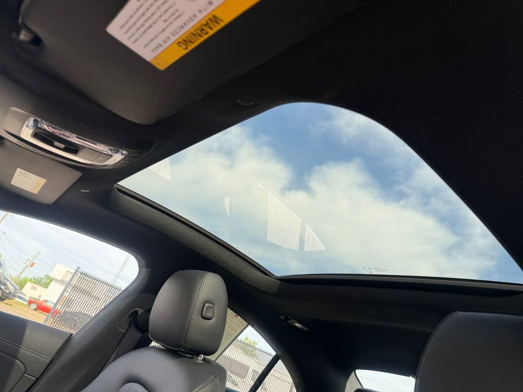 Certified 2025 Mercedes-Benz CLA 250 image 27
