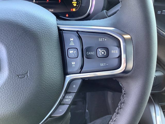 New 2026 RAM 2500 Laramie w/ Sport Appearance Package AWD/4WD image 12