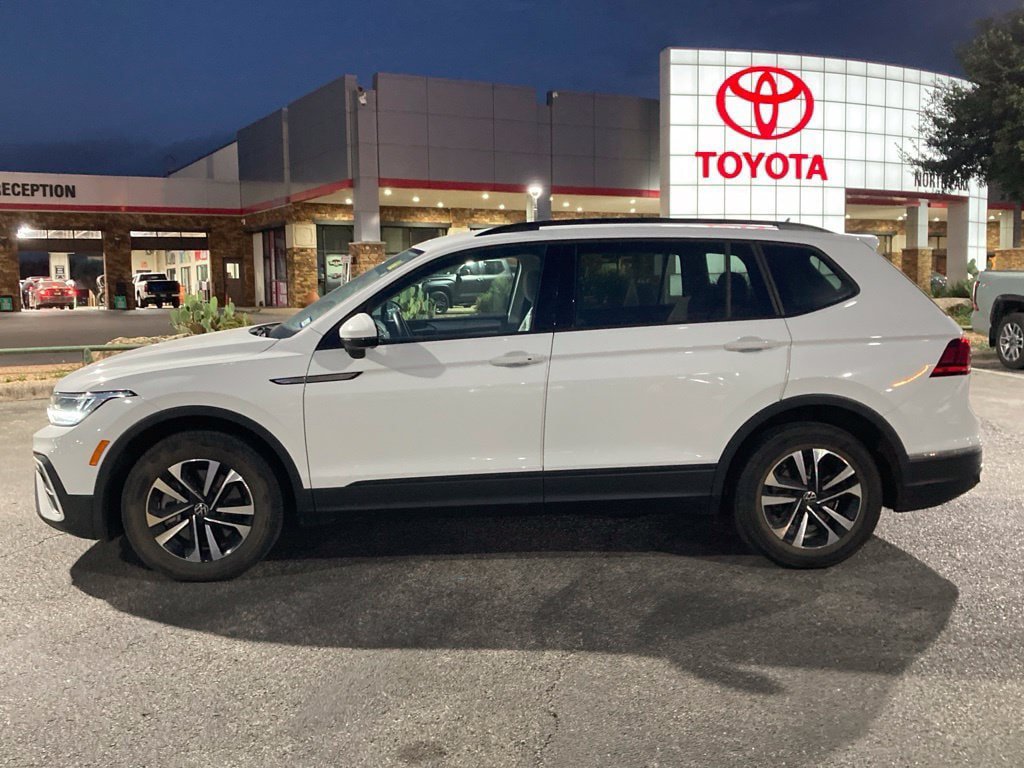 Used 2024 Volkswagen Tiguan S FWD image 6