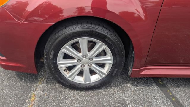 Used 2012 Subaru Legacy 2.5i w/ Alloy Wheel Pkg AWD/4WD image 9