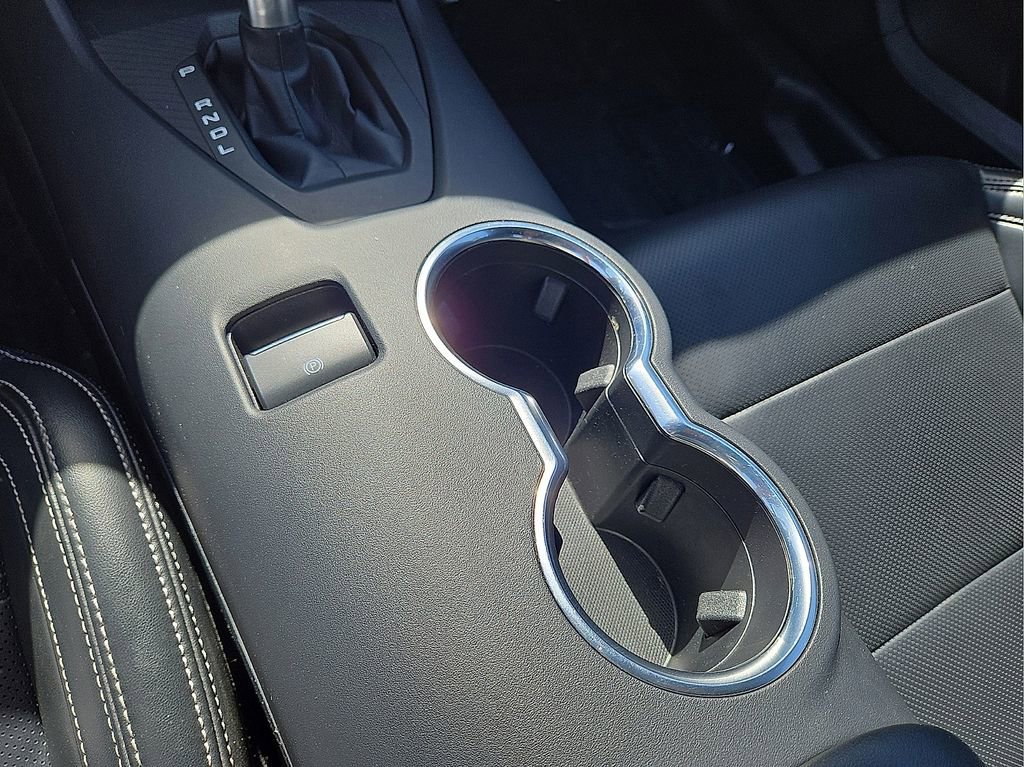 Used 2025 Ford Mustang Premium image 30