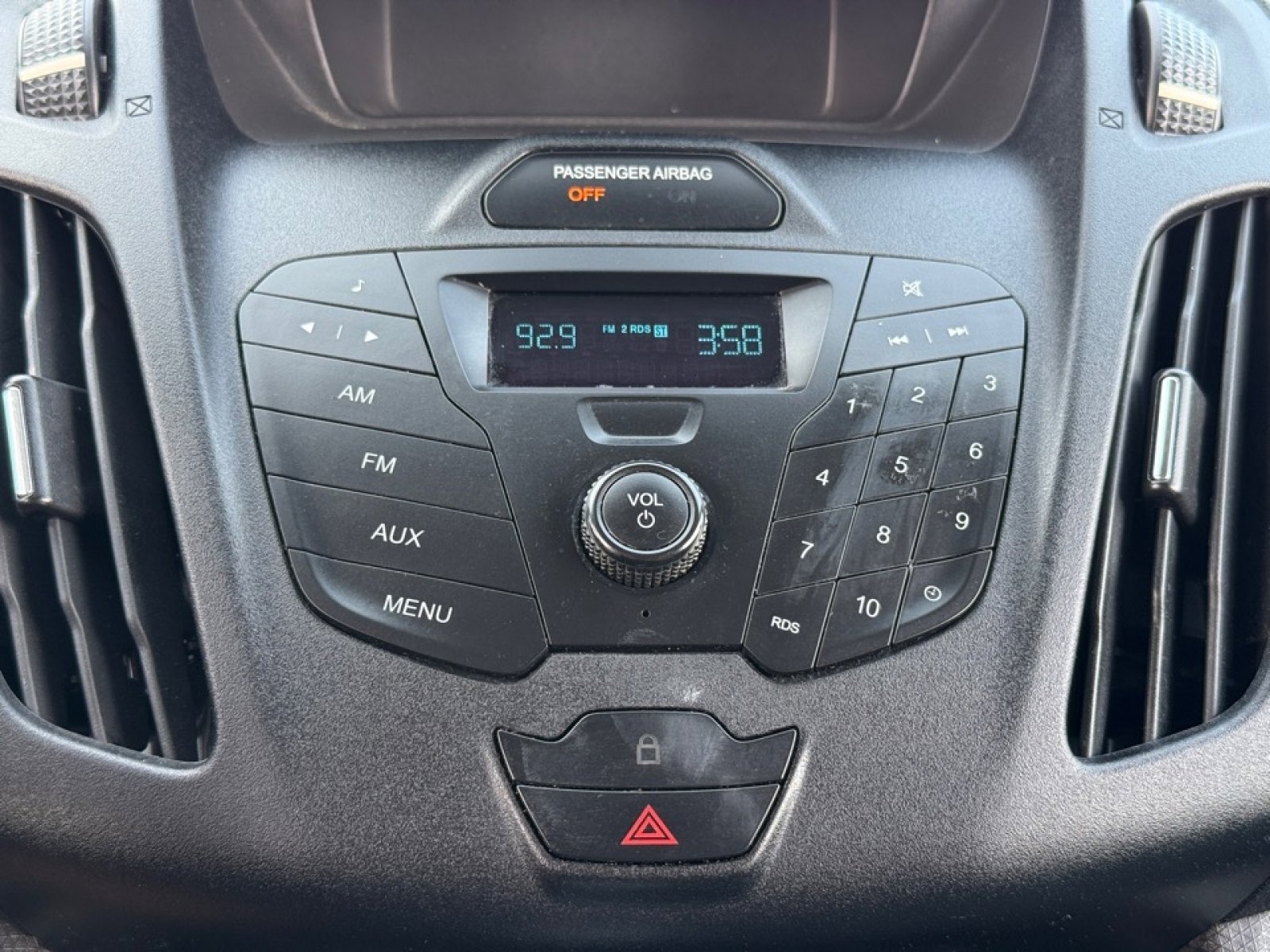 Used 2015 Ford Transit Connect XL FWD image 15