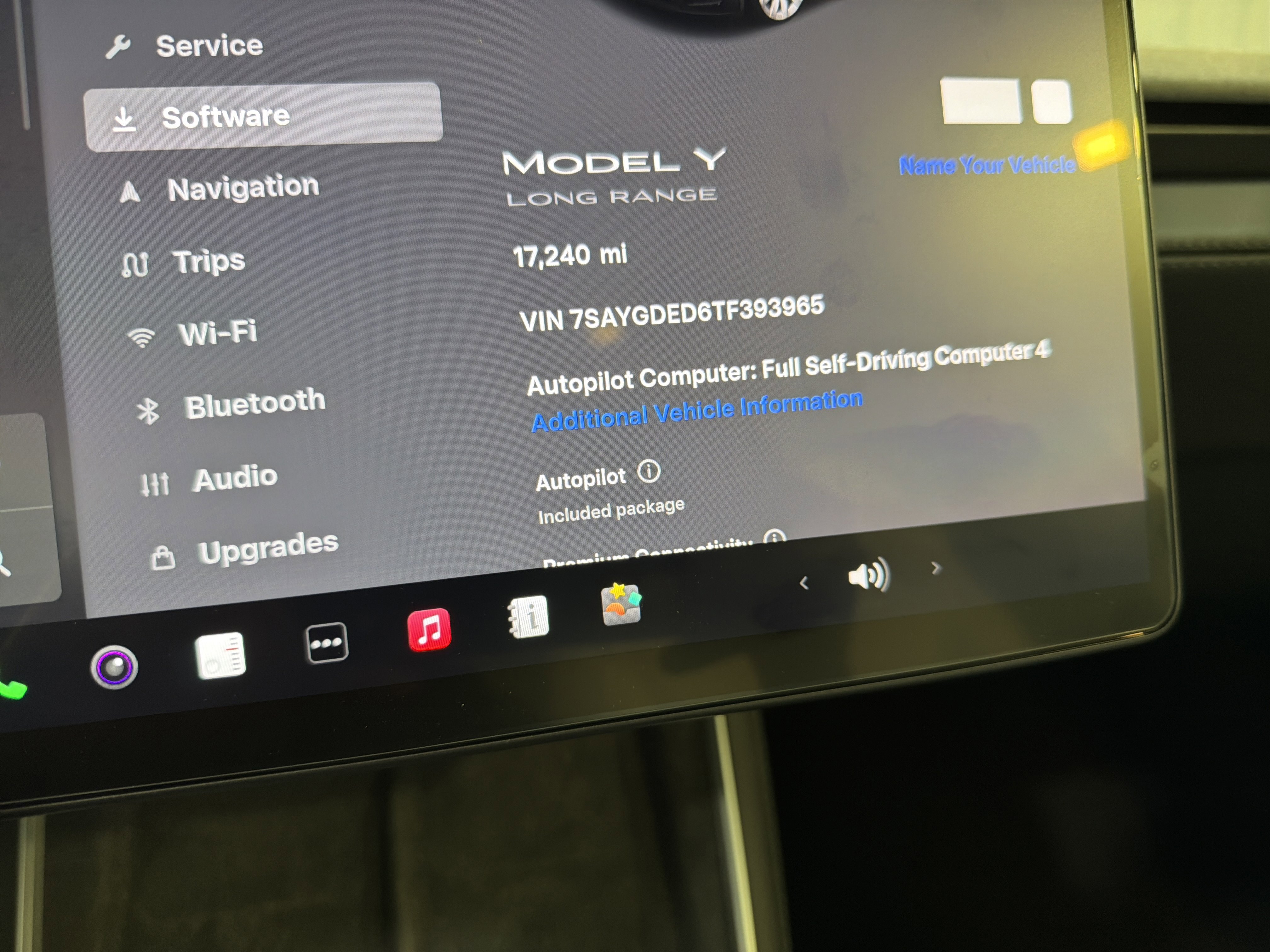 Used 2026 Tesla Model Y 2WD image 17