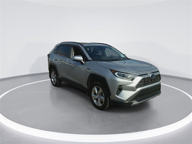 Used 2020 Toyota RAV4 Limited image 2