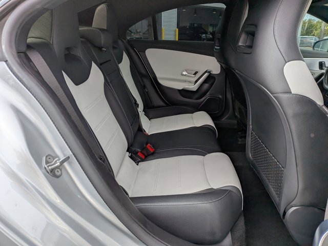 Used 2022 Mercedes-Benz CLA 35 AMG 4MATIC image 20