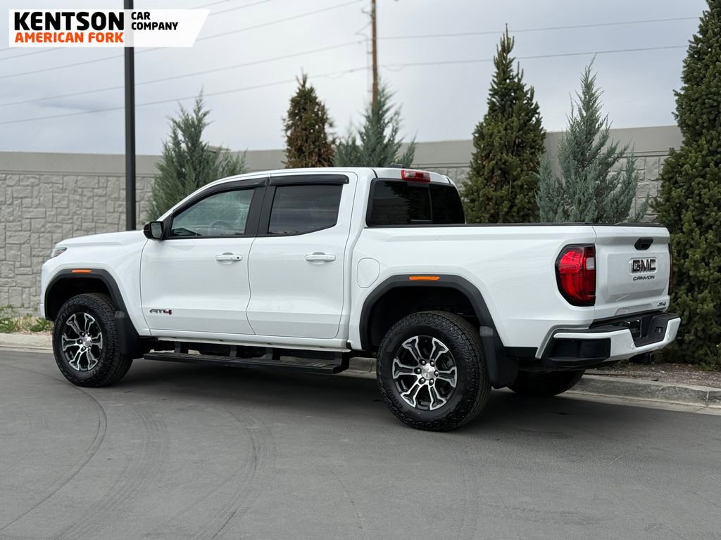 Used 2025 GMC Canyon AT4 image 5