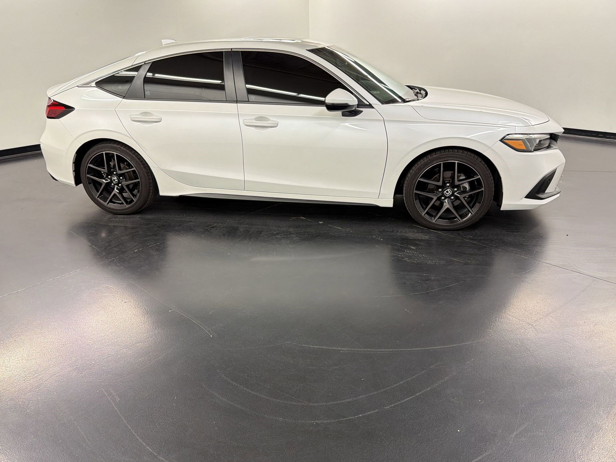 Certified 2024 Honda Civic Sport Touring image 8