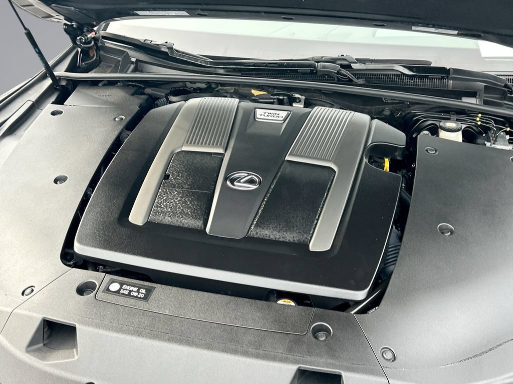 Used 2022 Lexus LS 500 w/ Interior Upgrade Package RWD image 14